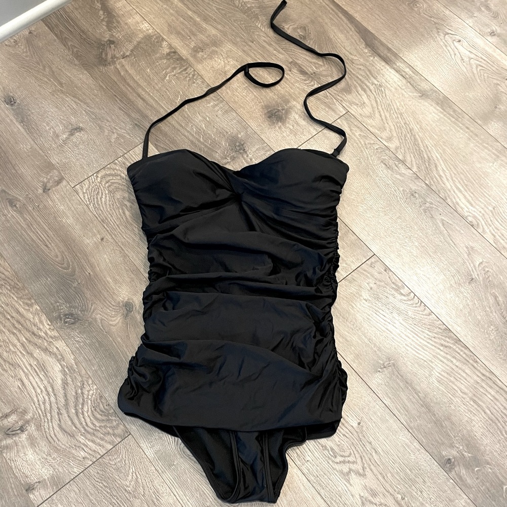 Women’s Old Navy Swimsuit